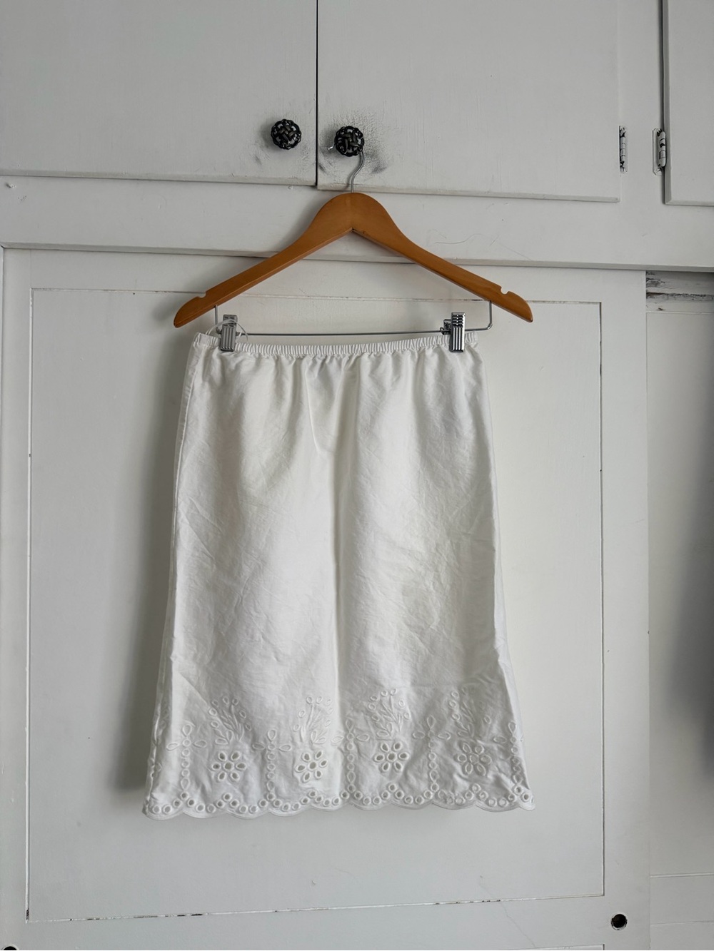 Reformation Rosemary Skirt - White - Picture 1 of 8